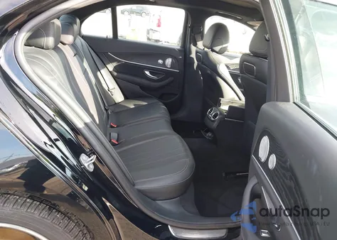 2018 Mercedes-Benz E 300 from USA, damaged, VIN WDDZF4JB6JA448094